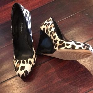 White House Black Market Leather Wedge Shoes